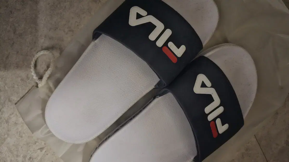 휠라 fila 슬리퍼